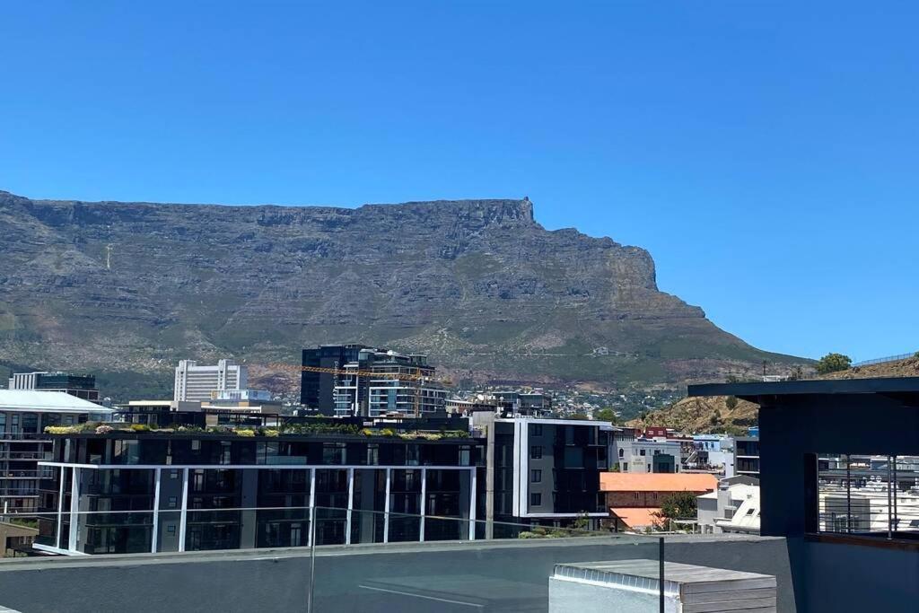 Modern Apartment In The Docklands, De Waterkant, Cape Town Stunning Views, Gorgeous Pool Deck מראה חיצוני תמונה
