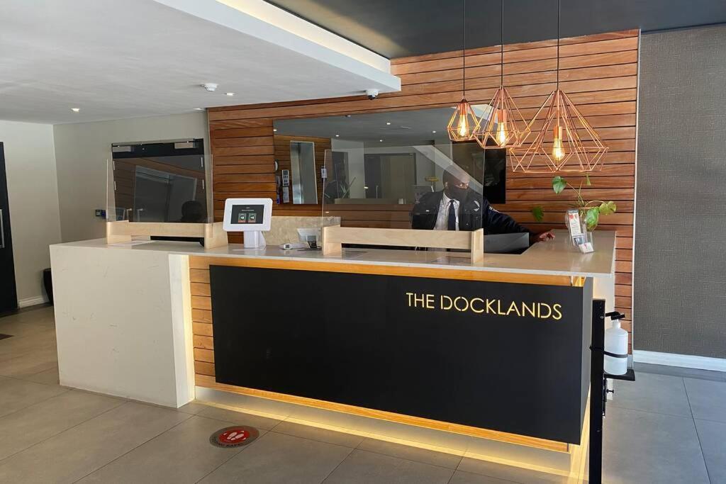 Modern Apartment In The Docklands, De Waterkant, Cape Town Stunning Views, Gorgeous Pool Deck מראה חיצוני תמונה
