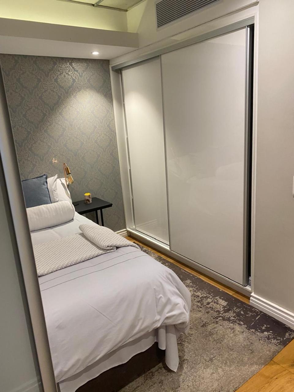 Modern Apartment In The Docklands, De Waterkant, Cape Town Stunning Views, Gorgeous Pool Deck מראה חיצוני תמונה