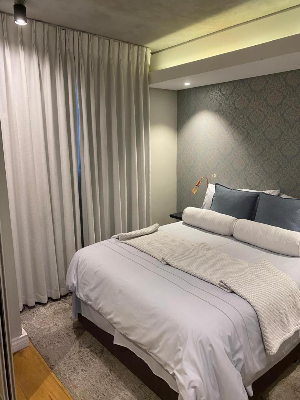 Modern Apartment In The Docklands, De Waterkant, Cape Town Stunning Views, Gorgeous Pool Deck מראה חיצוני תמונה